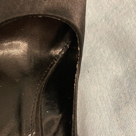 Shoedazzle Black and Silver Retro Platform Heels Metallic Glitter 6 US/36 EU - Picture 2 of 10